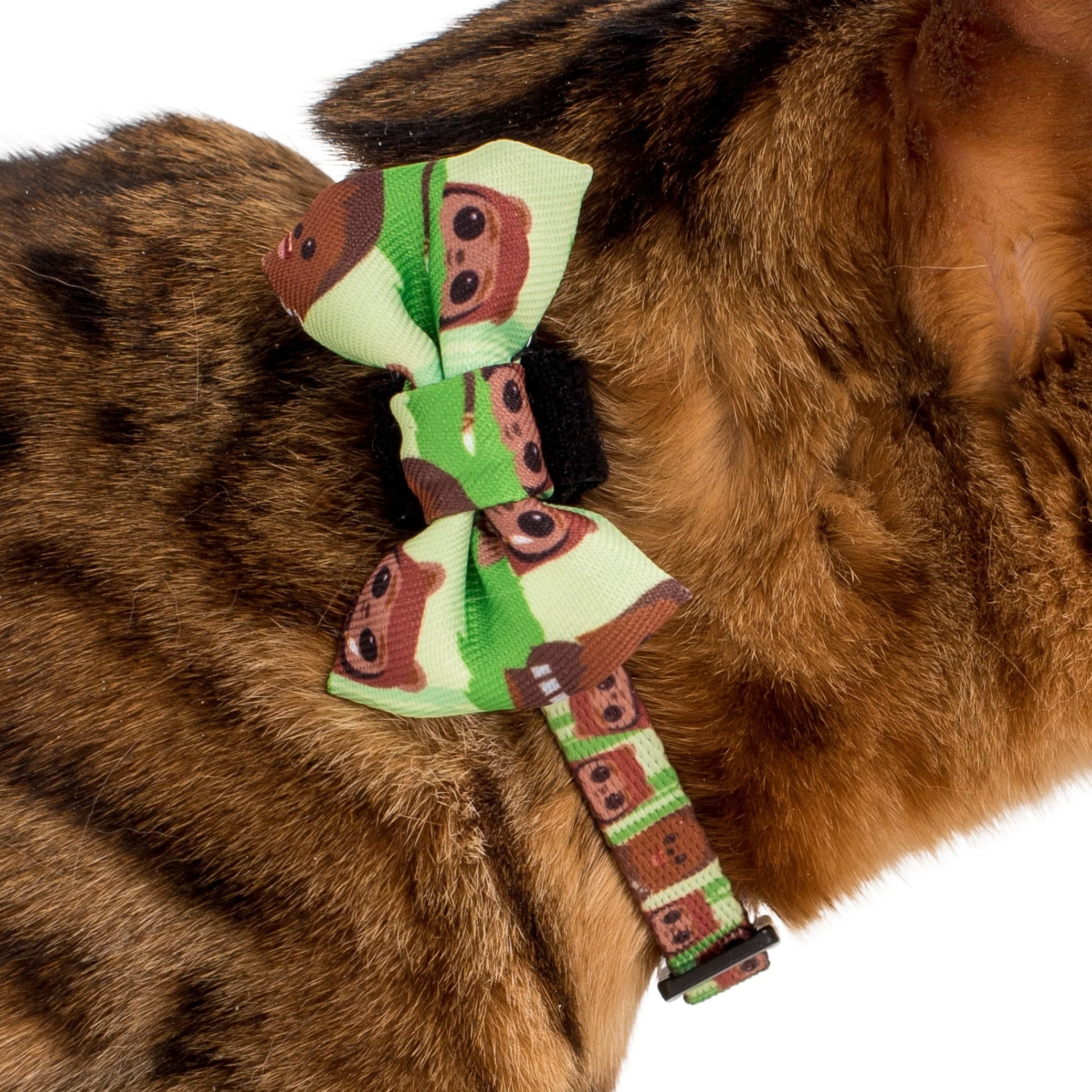 Chewbacca & Ewoks: Cat Bow Tie - Image 2